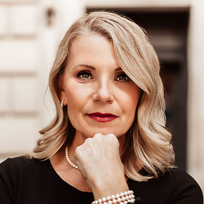 Larissa J. Costello CRPC®